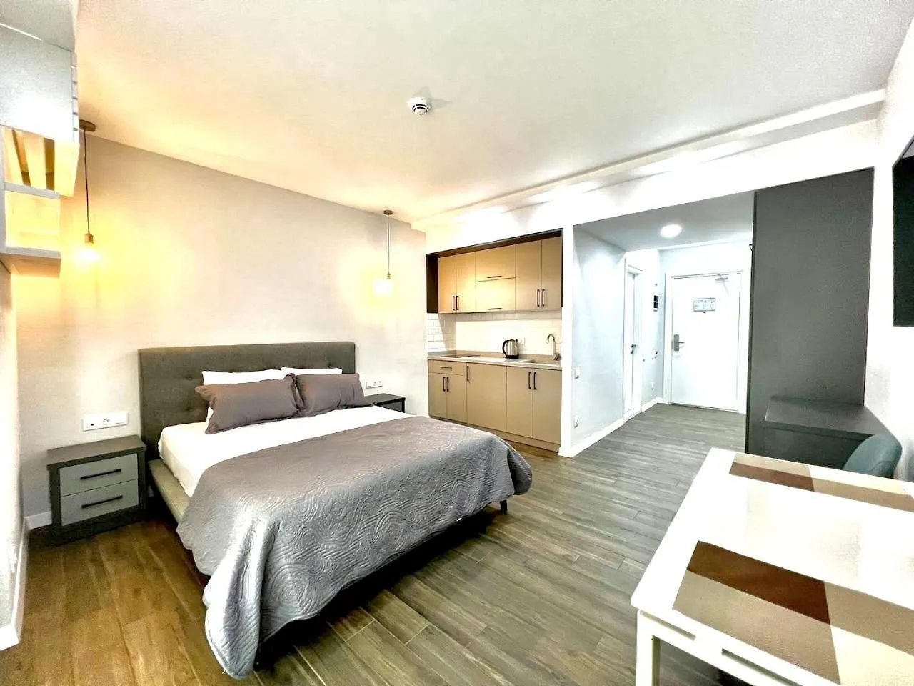 Oval Palace Apartments Batumi