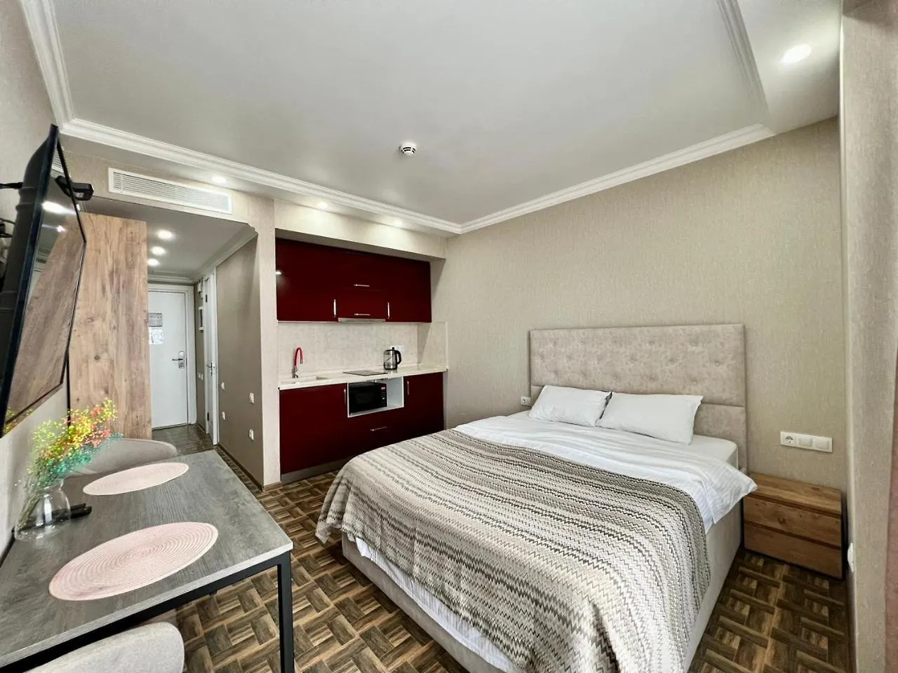 Oval Palace Apartments Batumi
