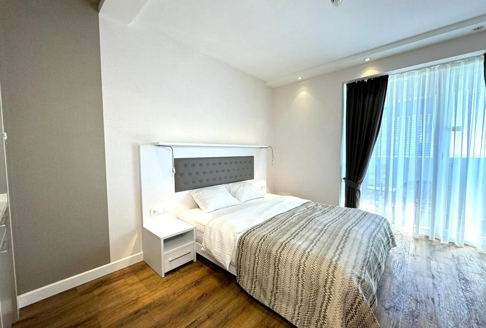 Oval Palace Apartments Batumi